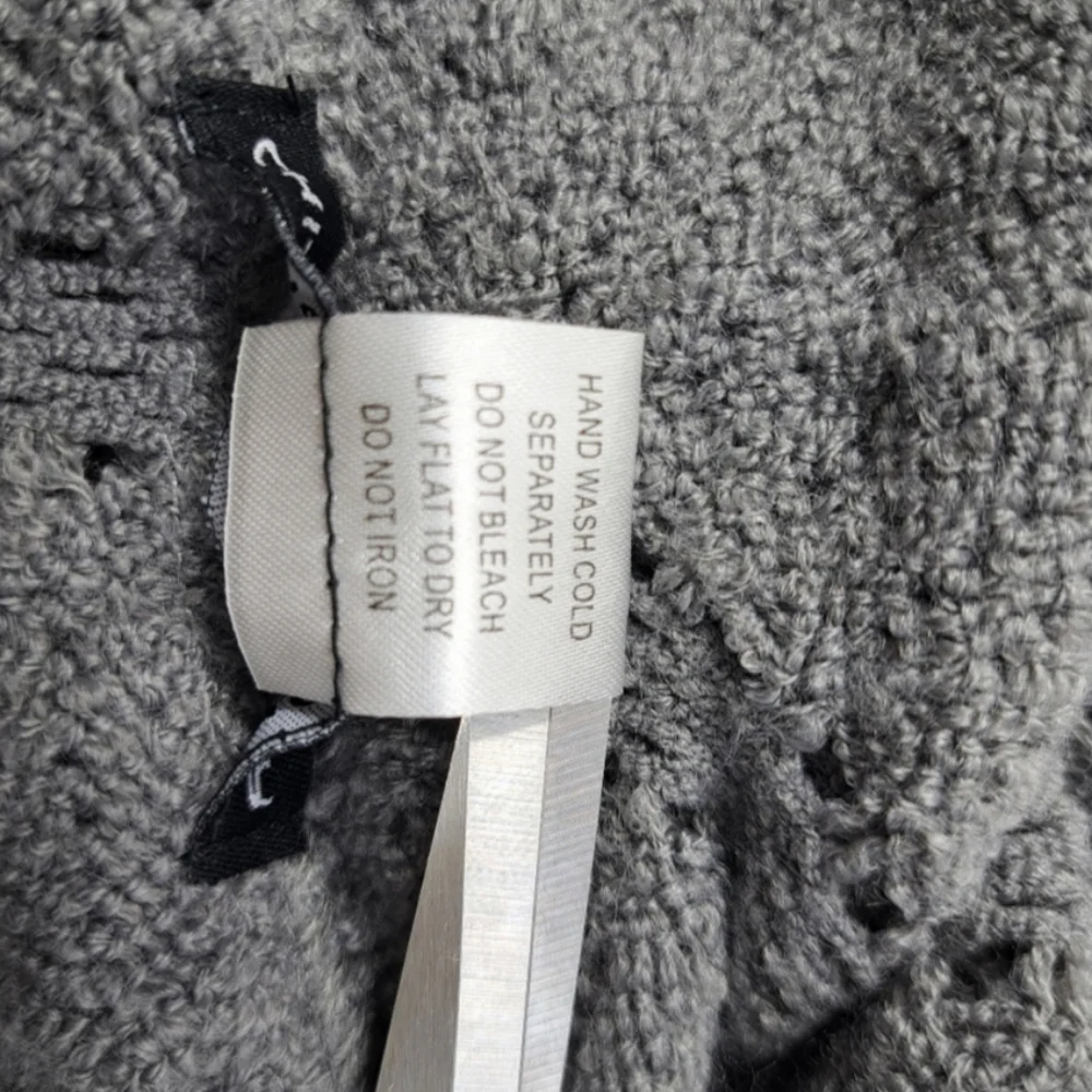 Infinity Women's Scarf Grey - Picture 5 of 10